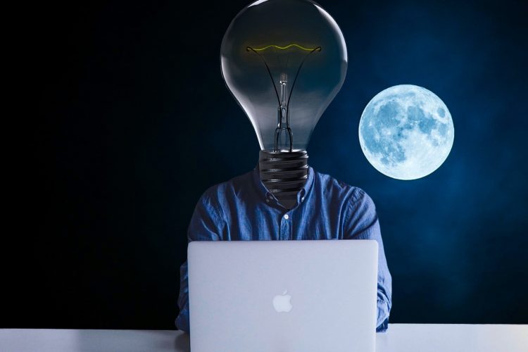 Corso prompt engineering – utilizzo pratico dell’AI per aziende e professionisti