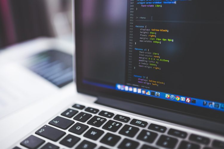 Piattaforme AML & Liste PEP: Software Antiriciclaggio Proprietari e Responsabilità Operativa (D.Lgs. 231/2007)
